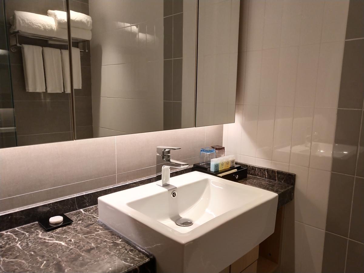 Shanghai Rongju Hotel Lujiazui Hotel Dış mekan fotoğraf